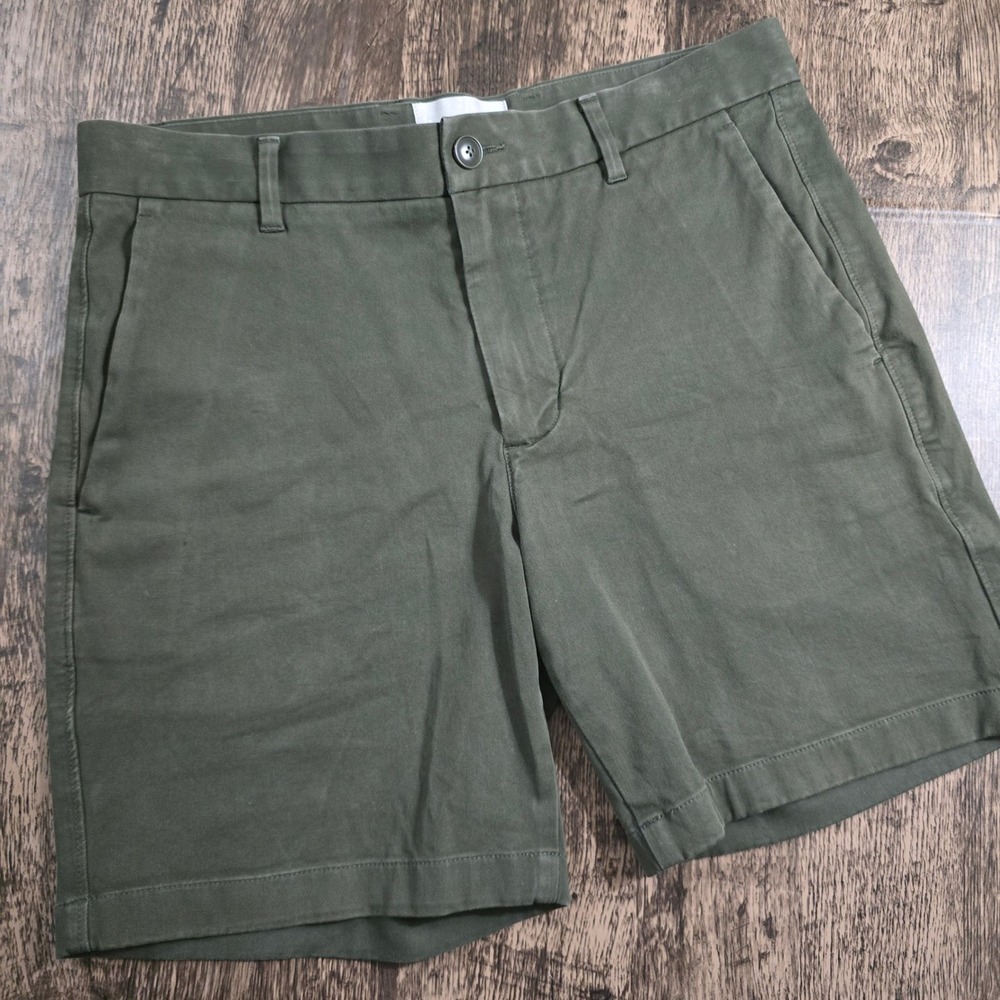 EVERLANE Performance Chino Shorts Mens 30 Olive Green Good 7" Inseam‎ Twill